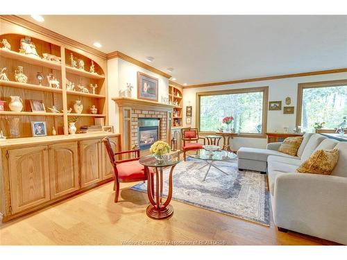 492 Gregory Line, Wheatley, ON 