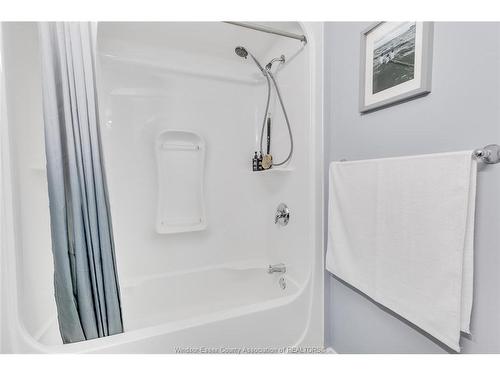 2446 Gatwick Avenue, Windsor, ON 