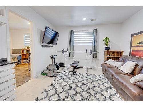 2446 Gatwick Avenue, Windsor, ON 