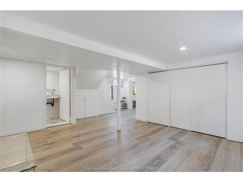 33 Wilson Avenue, Chatham, ON 