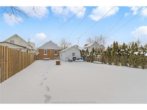 33 Wilson Avenue, Chatham, ON 