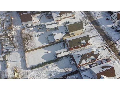 33 Wilson Avenue, Chatham, ON 