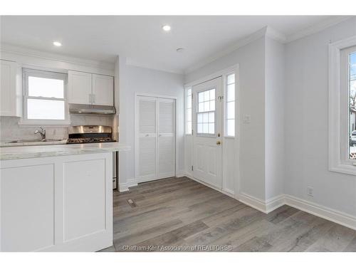 33 Wilson Avenue, Chatham, ON 