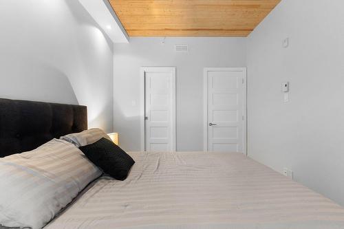 Chambre à coucher principale - 530-526  - 530 Rue De La Salle, Québec (La Cité-Limoilou), QC - Indoor Photo Showing Bedroom