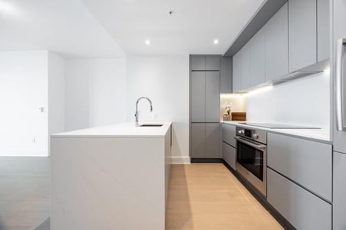Kitchen - 1006-1000 Rue André-Prévost, Montréal (Verdun/Île-Des-Soeurs), QC - Indoor Photo Showing Kitchen With Upgraded Kitchen