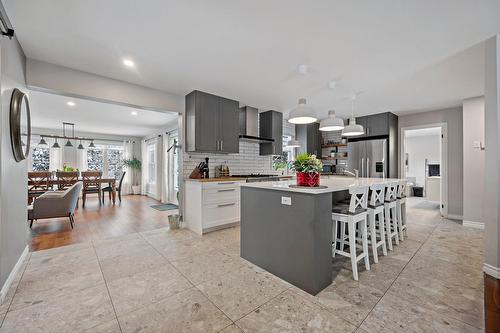 Kitchen - 79 Ch. De La Baie, Mont-Blanc, QC - Indoor Photo Showing Kitchen With Upgraded Kitchen