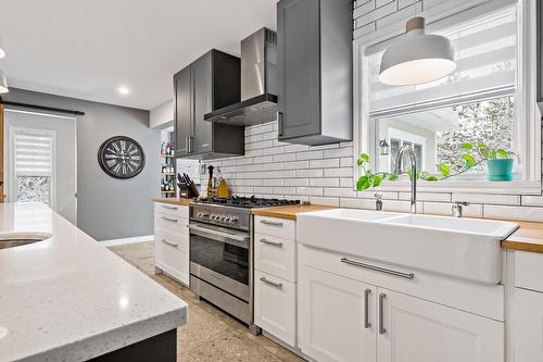 Kitchen - 79 Ch. De La Baie, Mont-Blanc, QC - Indoor Photo Showing Kitchen With Double Sink