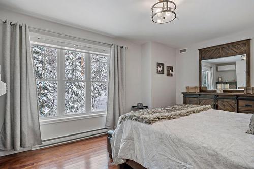 Primary bedroom - 79 Ch. De La Baie, Mont-Blanc, QC - Indoor Photo Showing Bedroom