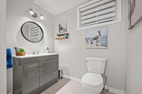 Dwelling - 79 Ch. De La Baie, Mont-Blanc, QC - Indoor Photo Showing Bathroom