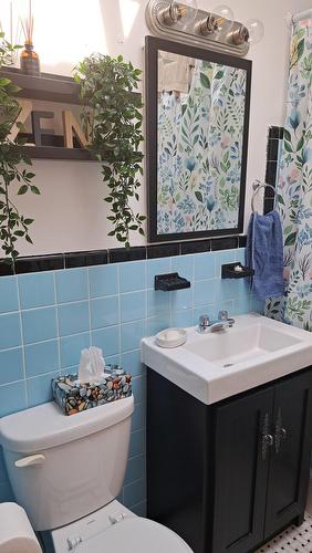 Bathroom - 8390 Rue Centrale, Montréal (Lasalle), QC - Indoor Photo Showing Bathroom