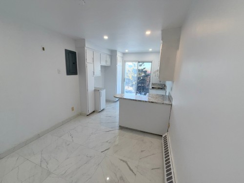 Cuisine - 8203 Rue Louis-Xiv, Montréal (Saint-Léonard), QC - Indoor