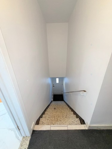 Escalier - 8203 Rue Louis-Xiv, Montréal (Saint-Léonard), QC - Indoor Photo Showing Other Room