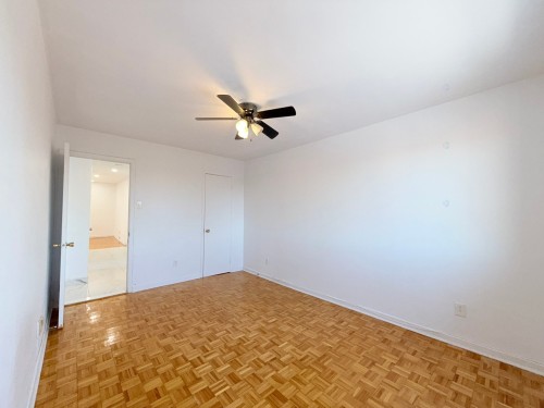Chambre à coucher principale - 8203 Rue Louis-Xiv, Montréal (Saint-Léonard), QC - Indoor Photo Showing Other Room
