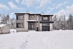 Rue Françoise-Giffard  Québec (La Haute-Saint-Charles), QC G3E 1K4