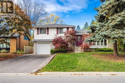 5119 Cherryhill Crescent, Burlington, ON - Outdoor With Facade