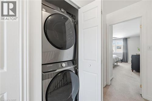 45 Browview Drive, Waterdown, ON - Indoor Photo Showing Laundry Room