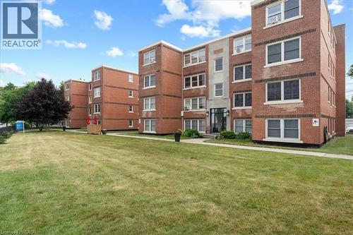 5 East 36Th Street Unit# 412B, Hamilton, ON - Outdoor