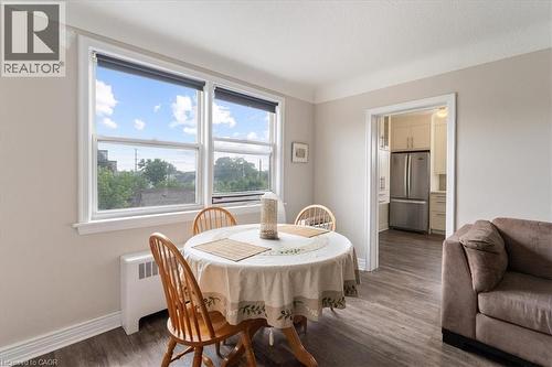 5 East 36Th Street Unit# 412B, Hamilton, ON - Indoor Photo Showing Dining Room