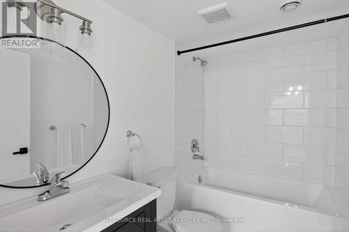 1092 Glendale Drive, Peterborough, ON - Indoor Photo Showing Bathroom