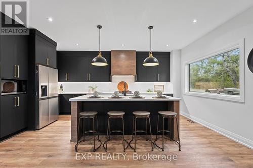 168 Berczy Street, Barrie, ON - Indoor Photo Showing Other Room