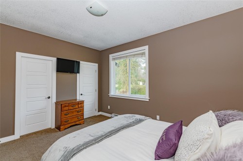 5729 Van Koy Rd, Duncan, BC 