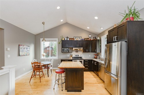 5729 Van Koy Rd, Duncan, BC 