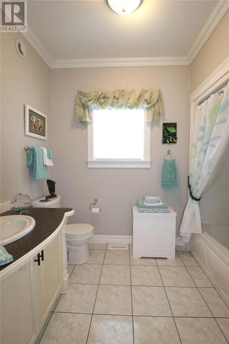 21 Lakeshore Drive, Pasadena, NL - Indoor Photo Showing Bathroom