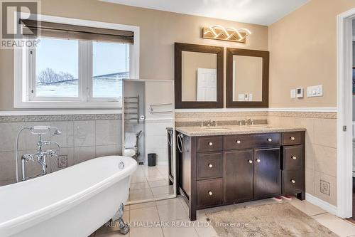235 Kemano Road, Aurora, ON - Indoor Photo Showing Bathroom
