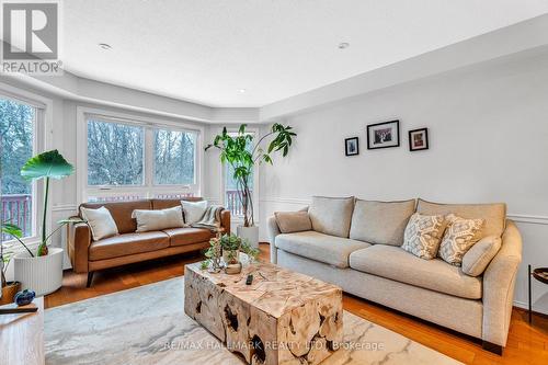 235 Kemano Road, Aurora, ON - Indoor Photo Showing Living Room