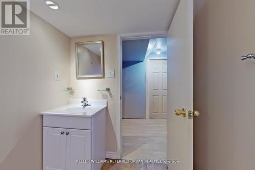 158 Walton Drive, Aurora, ON - Indoor