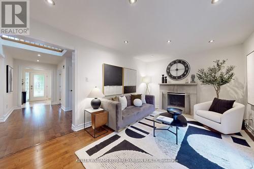 158 Walton Drive, Aurora, ON - Indoor Photo Showing Living Room With Fireplace