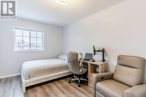 34 Coronation Parkway, Barrie, ON - Indoor Photo Showing Bedroom