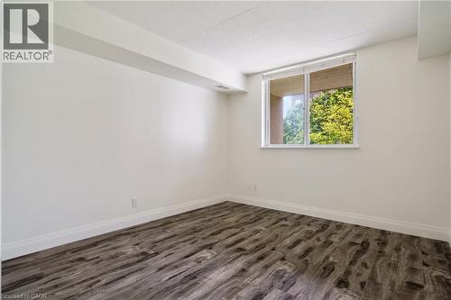 3499 Upper Middle Road Unit# 211, Burlington, ON - Indoor Photo Showing Other Room