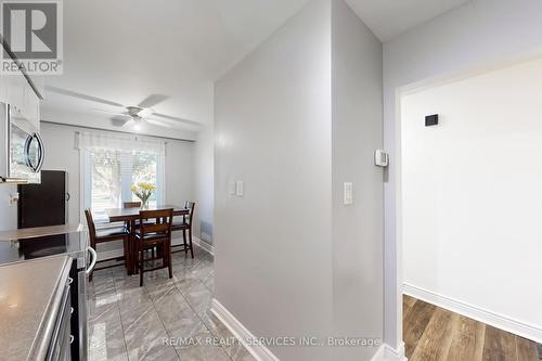 14 Bryant Court, Brampton, ON - Indoor