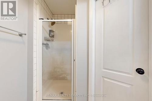 14 Bryant Court, Brampton, ON - Indoor Photo Showing Bathroom