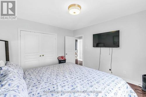 251 Thistle Down Boulevard, Toronto, ON - Indoor Photo Showing Bedroom