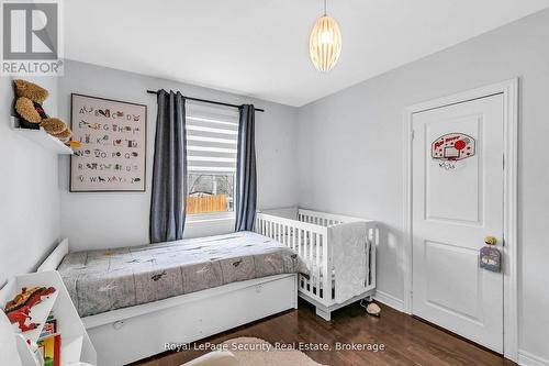 251 Thistle Down Boulevard, Toronto, ON - Indoor Photo Showing Bedroom