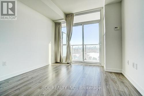 808 - 10 De Boers Drive, Toronto, ON - Indoor Photo Showing Other Room