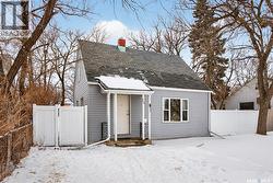 515 Coteau STREET W  Moose Jaw, SK S6H 5E3