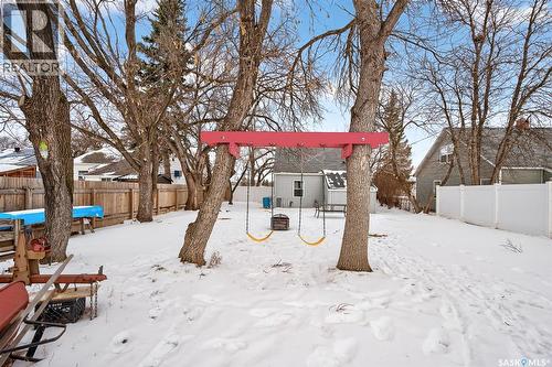515 Coteau Street W, Moose Jaw, SK - Outdoor