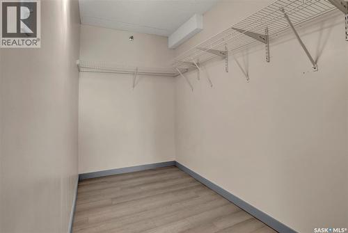 519 4045 Rae Street, Regina, SK - Indoor With Storage