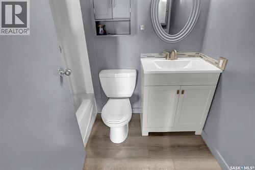 519 4045 Rae Street, Regina, SK - Indoor Photo Showing Bathroom
