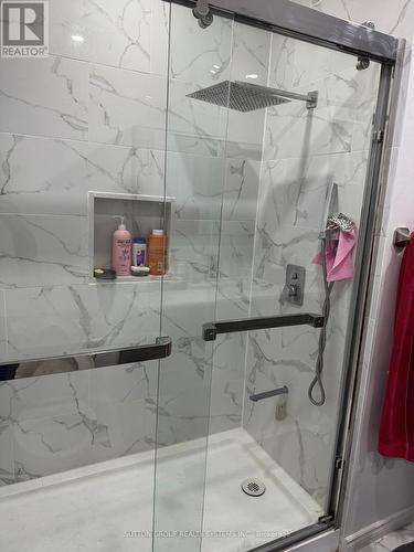 1338 Royal Drive, Peterborough, ON - Indoor Photo Showing Bathroom