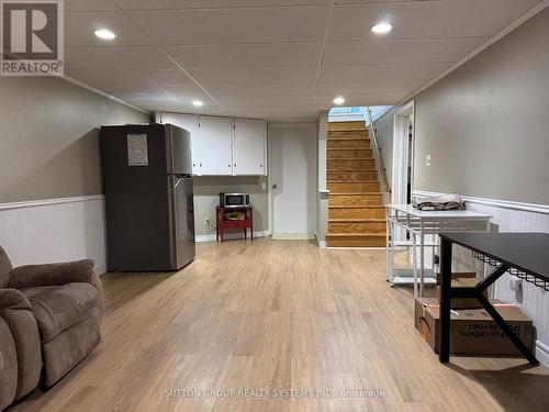 1338 Royal Drive, Peterborough, ON - Indoor