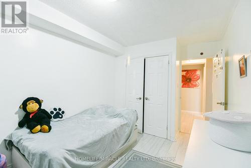 903 - 714 The West Mall Road, Toronto, ON - Indoor Photo Showing Bedroom
