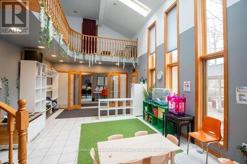 144 Wilson Street E, Hamilton, ON 