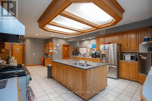 144 Wilson Street E, Hamilton, ON 