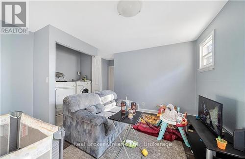 473 Colborne Street, Brantford, ON - Indoor