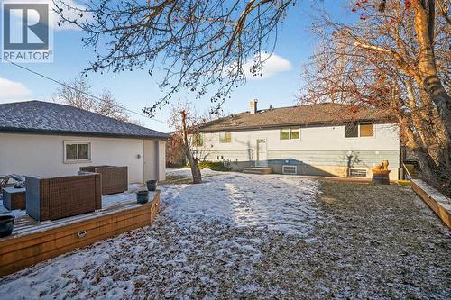 4112 19 Street Nw, Calgary, AB - Outdoor