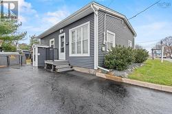 5 Herbert Street  Dartmouth, NS B2W 1J1